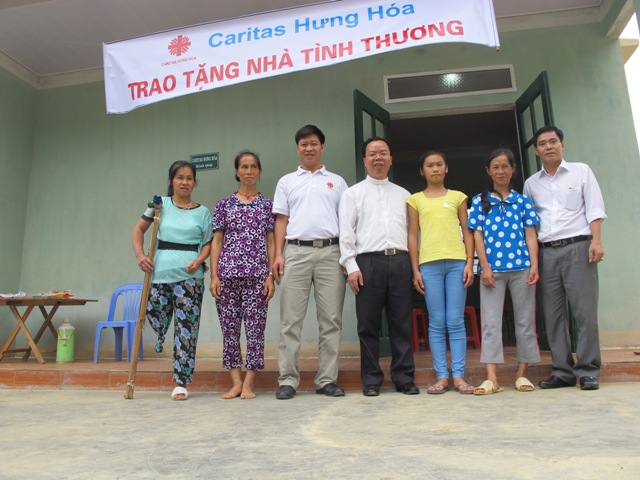 Caritas Hưng Hóa:Khánh Thành Và Trao Nhà Tình Thương Tại Mường Khương, Lào Cai