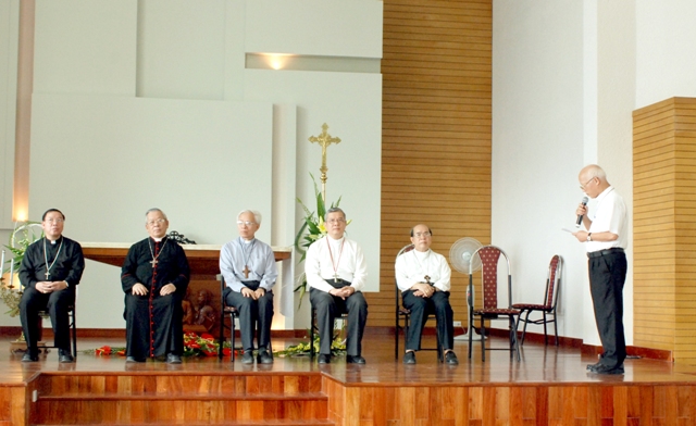 Đại Chủng Viện Hà Nội: Chùm ảnh Thánh lễ khai giảng và làm phép tòa nhà mới