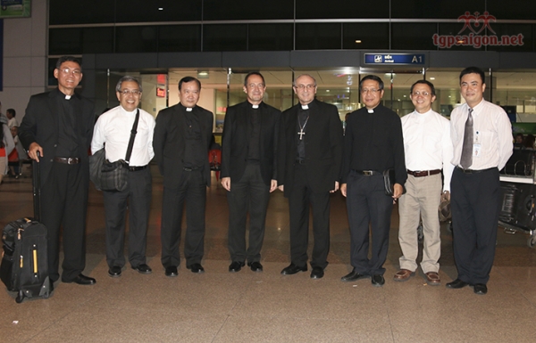 Phái đoàn Ngoại giao Toà Thánh thăm Tổng Giáo phận TPHCM
