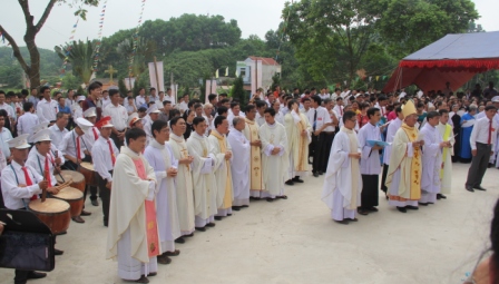 Thánh lễ Khánh thành, Cung hiến nhà thờ và khai mạc Năm Thánh giáo họ Bảo Long