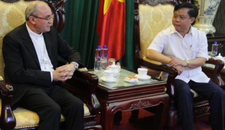 Đức Tổng Leopoldo Girelli thăm mục vụ Sơn La và Điện Biên