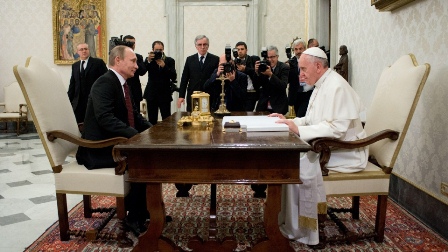 Vladimir Putin là bài toán thử giới hạn uy lực của Giáo hoàng Phanxicô