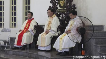 Giáo xứ Sơn Lộc đón Cha phó Giuse Nguyễn Xuân Trường