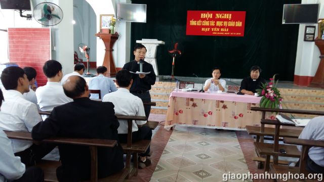 Buổi tổng kết mục vụ Giáo hạt Yên Bái tại Giáo xứ Vĩnh Quang