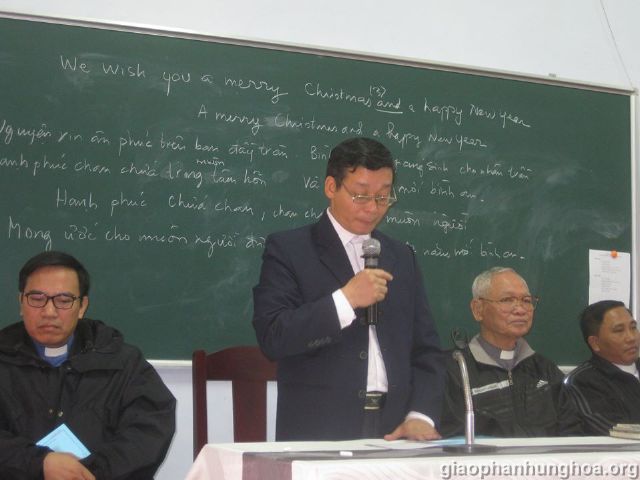 Cha Anton Nguyễn Trung Trực khai mạc hội nghị