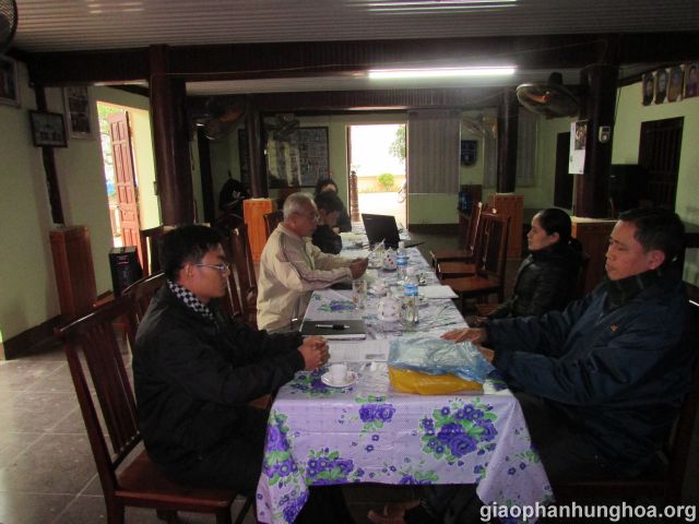 Buổi họp Linh đạo Truyền thông tháng 1/2016 tại phòng hội của Giáo xứ Thanh Lâm