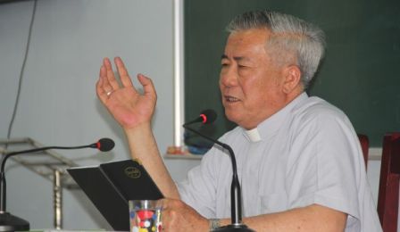 Nhật ký ngày thứ ba (13.4.2016): Thường huấn Linh mục  giáo phận Hưng Hóa
