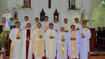 Giáo xứ Cát Ngòi mừng đón cha tân quản nhiệm Antôn Vũ Thái San