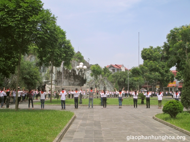 Giây phút tạm biệt và chia tay