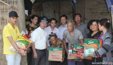 Giáo xứ Lào Cai và quý ân nhân giúp những người bị ảnh hưởng do thiên tai tại xã Gia Phú