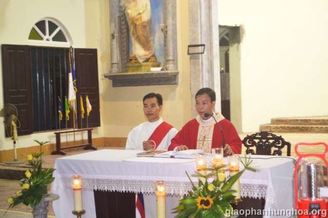 Thánh lễ Ba