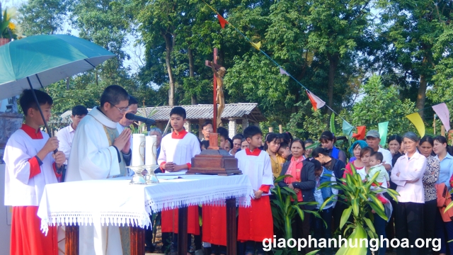 Nghi thức hành hương từ Vườn Đức Bà