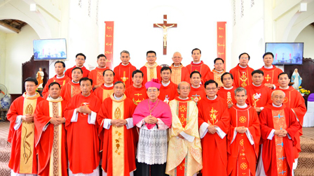 Giáo xứ Hạ Hiệp tổ chức thánh lễ tạ ơn và mừng thọ tuổi 80 của cha Luca Nguyễn Thế Truyền
