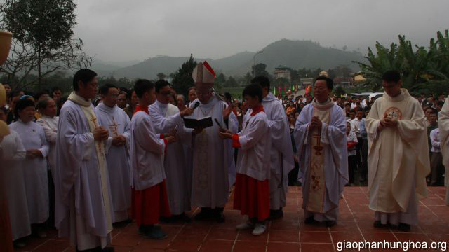 Thánh lễ kính Thánh Giuse và làm phép nhà giáo lý - nhà phòng giáo xứ Yên Phú