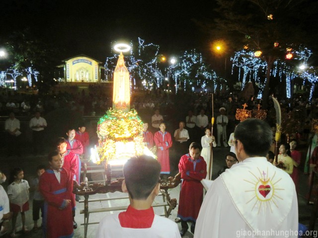 Rước tượng thánh Giuse