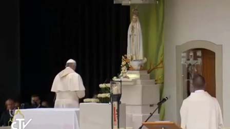Đức Giáo Hoàng cử hành thánh lễ kính Đức Mẹ Fatima nhân dịp kỷ niệm 100 Mẹ hiện ra tại đây.