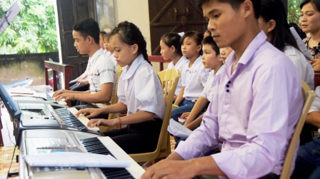 Giáo Xứ Cát Ngòi Dâng Thánh Lễ Bế Mạc Lớp Học Đàn - Nhạc Lý Cơ Bản