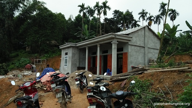 Ngôi nhà mới đã được bàn giao cho gia đình bà Nguyễn Thị Hải