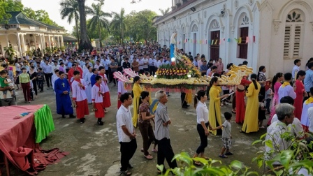 Đại Lễ Chúa Thánh Thần Hiện Xuống Tại Giáo Xứ Thủy Trạm