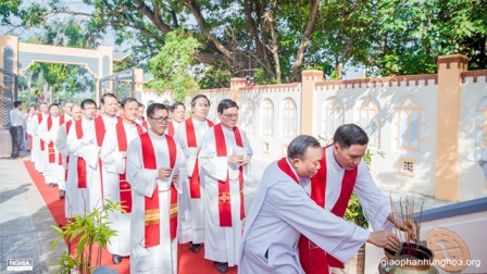 Giáo Phận Hưng Hóa Khai Mạc Năm Thánh Tôn Vinh Các Thánh Tử Đạo Việt Nam Tại Nhà Thờ Chính Tòa Sơn Lộc