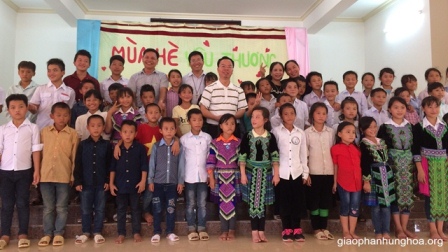 Lớp Học Hè Dành Cho Người H’Mông Tại Giáo Xứ Lào Cai