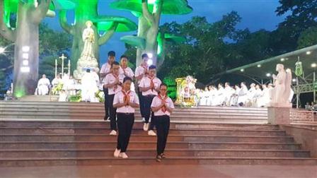 Đại Hội Thiếu Nhi Thánh Thể Việt Nam: Thánh Lễ Khai Mạc