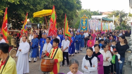 Giáo Xứ Thủy Trạm Mừng Lễ Các Thánh Nam Nữ