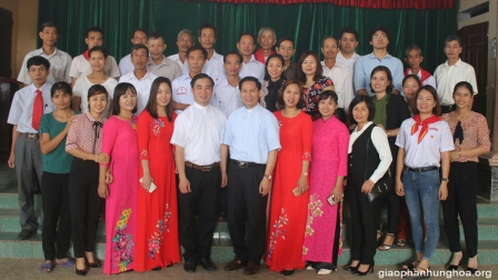 Giáo xứ Trại Sơn: Thánh lễ và giao lưu văn nghệ mừng ngày nhà giáo Việt Nam