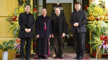 Hoạt động ngoại giao của phái đoàn Tòa Thánh tại Việt Nam