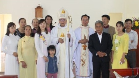Nhật ký mục vụ Giáng Sinh 2018 của Đức cha Gioan Maria Vũ Tất tại Lào Cai (Kỳ 4)