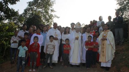 Nhật ký mục vụ Giáng Sinh 2018 của Đức cha Gioan Maria Vũ Tất tại Lào Cai (Kỳ 5)