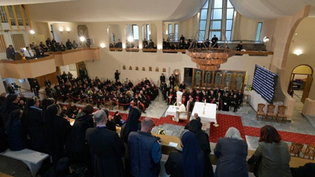 ĐTC gặp các linh mục và gia đình, và các tu sĩ tại Bắc Macedonia