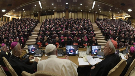 ĐTC gặp các giám mục tham dự hội nghị thường niên HĐGM Ý