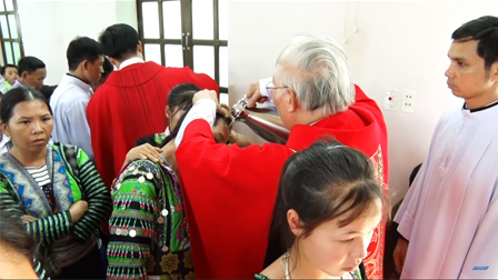 Giáo xứ Mai Yên cử hành bí tích Thánh tẩy cho 106  dự tòng và ban bí tích Thêm sức cho 38 người, ngày 15.07.2019 (Video)