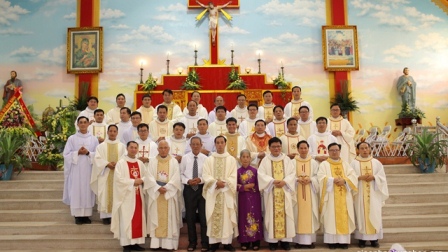 Thánh lễ tạ ơn Tân linh mục Giuse Nguyễn Văn Chất