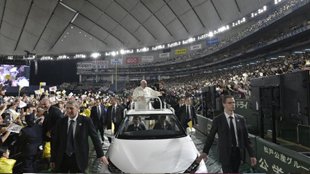 ĐTC dâng thánh lễ tại hội trường thể thao Tokyo Dome