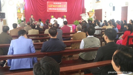 Giới Y tế giáo phận gặp mặt và mừng lễ quan thầy Thánh Simon Phan Đắc Hòa