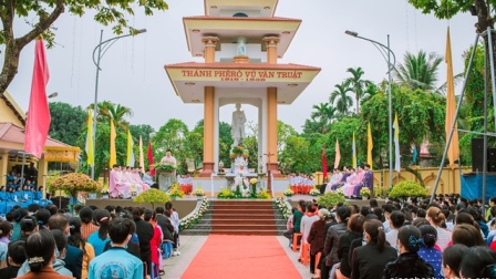 Giáo hạt Đông Nam Phú Thọ: Thánh lễ mở Năm Thánh kỷ niệm 125 năm thành lập giáo phận