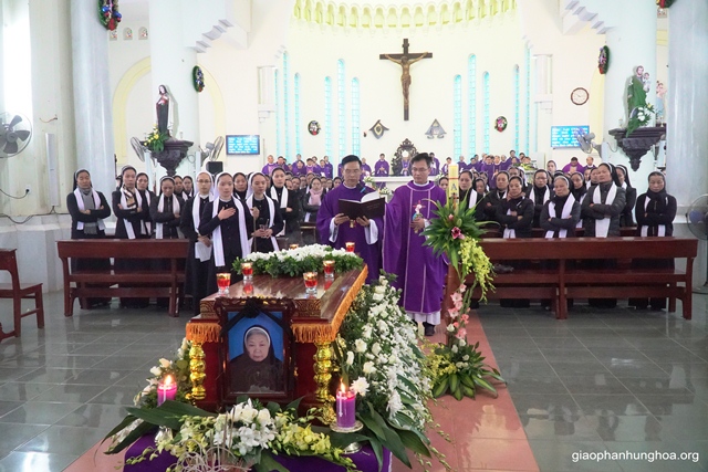 Nghi thức tiễn biệt Dì Maria Cêcilia