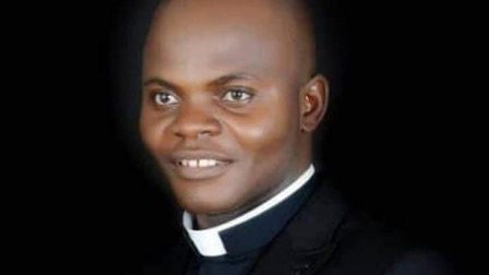 Một linh mục Nigeria bị bắt cóc và bị sát hại dã man