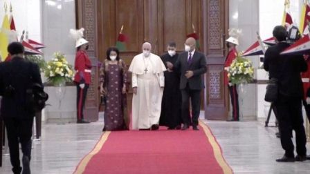 Tổng thống Iraq chào đón ĐTC Phanxicô
