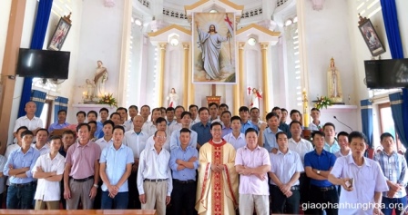 Thánh lễ ra mắt Hội Gia Trưởng giáo xứ Tiên Phong
