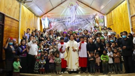 Mừng Chúa Phục Sinh tại Giáo xứ Sơn La – Miền Tây Bắc