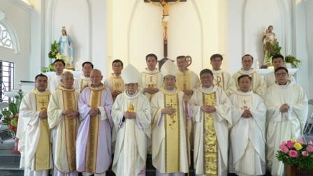 Thánh lễ tạ ơn hoàn thiện việc tu sửa và tôn tạo ngôi nhà thờ giáo họ Xuân Khanh