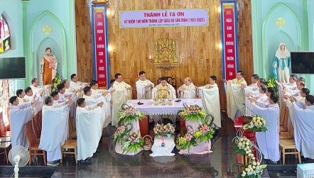 Thánh lễ tạ ơn mừng kỷ niệm 100 năm thành lập giáo họ Sơn Mãn - giáo xứ Lào Cai
