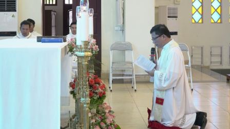 Hình ảnh Thánh lễ nhận xứ nhà thờ Chính tòa Sơn Lộc của cha Tổng đại diện Phaolô Nguyễn Quang Đĩnh