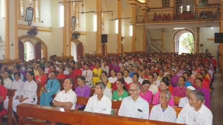 Giáo hạt Tây Bắc Phú Thọ cụm I: Thường huấn Hiệp Hội Mân Côi tại giáo xứ Yên Tập