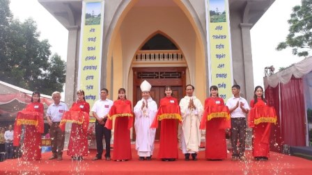 Thánh lễ tạ ơn và làm phép nhà thờ Giáo họ Tân Tiến – Giáo xứ Phú Lâm
