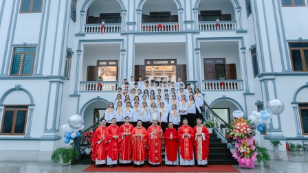 Giáo xứ Phú Cát: Thánh lễ ban Bí tích Thêm Sức và Khánh thành Nhà Mục vụ