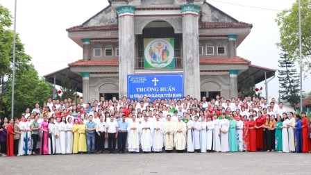 Giáo hạt Hà Tuyên Hùng: Ca đoàn Hiệp Hành trong một Giáo hội Hiệp Hành